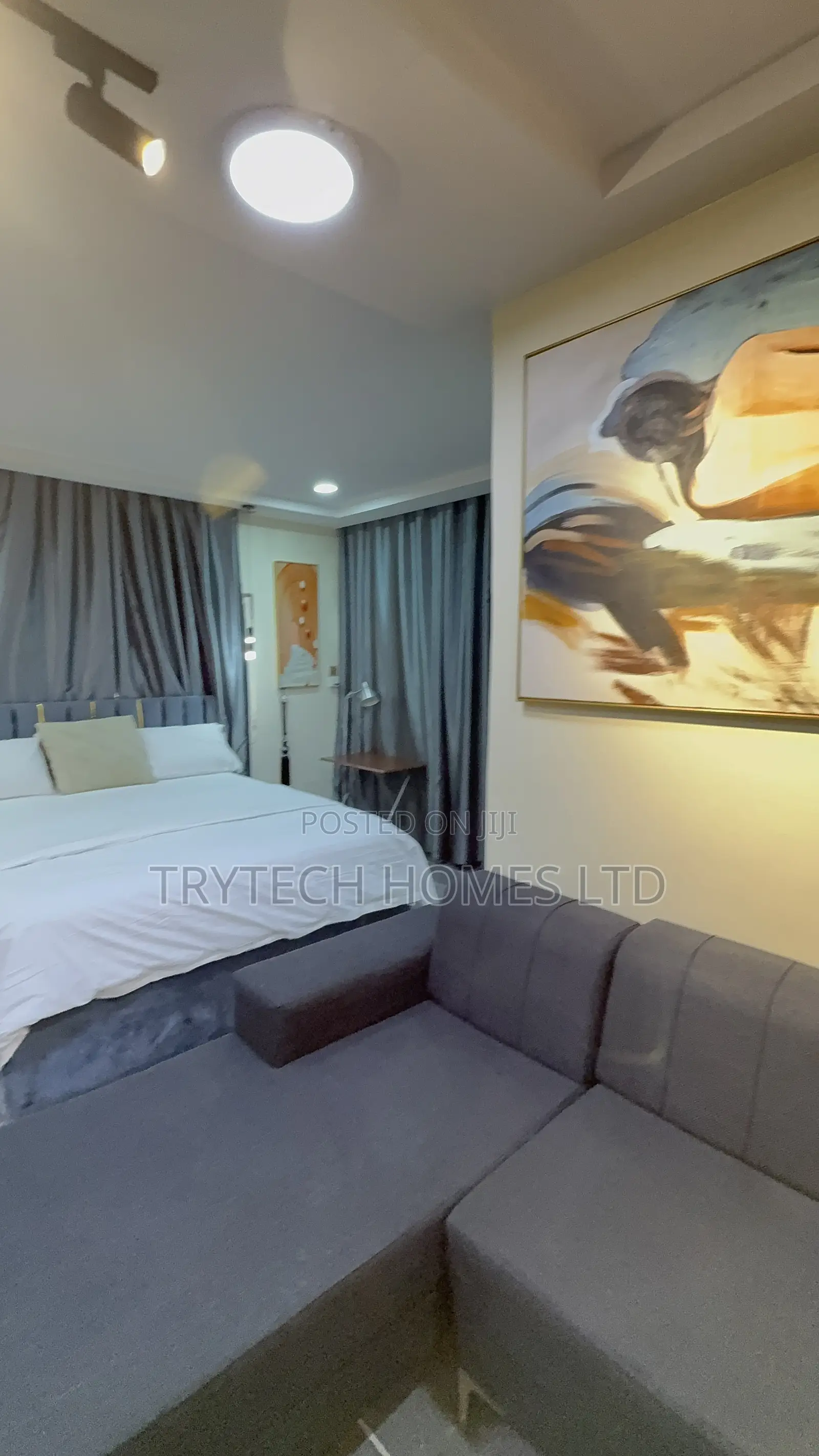 Luxury Studio Apartment