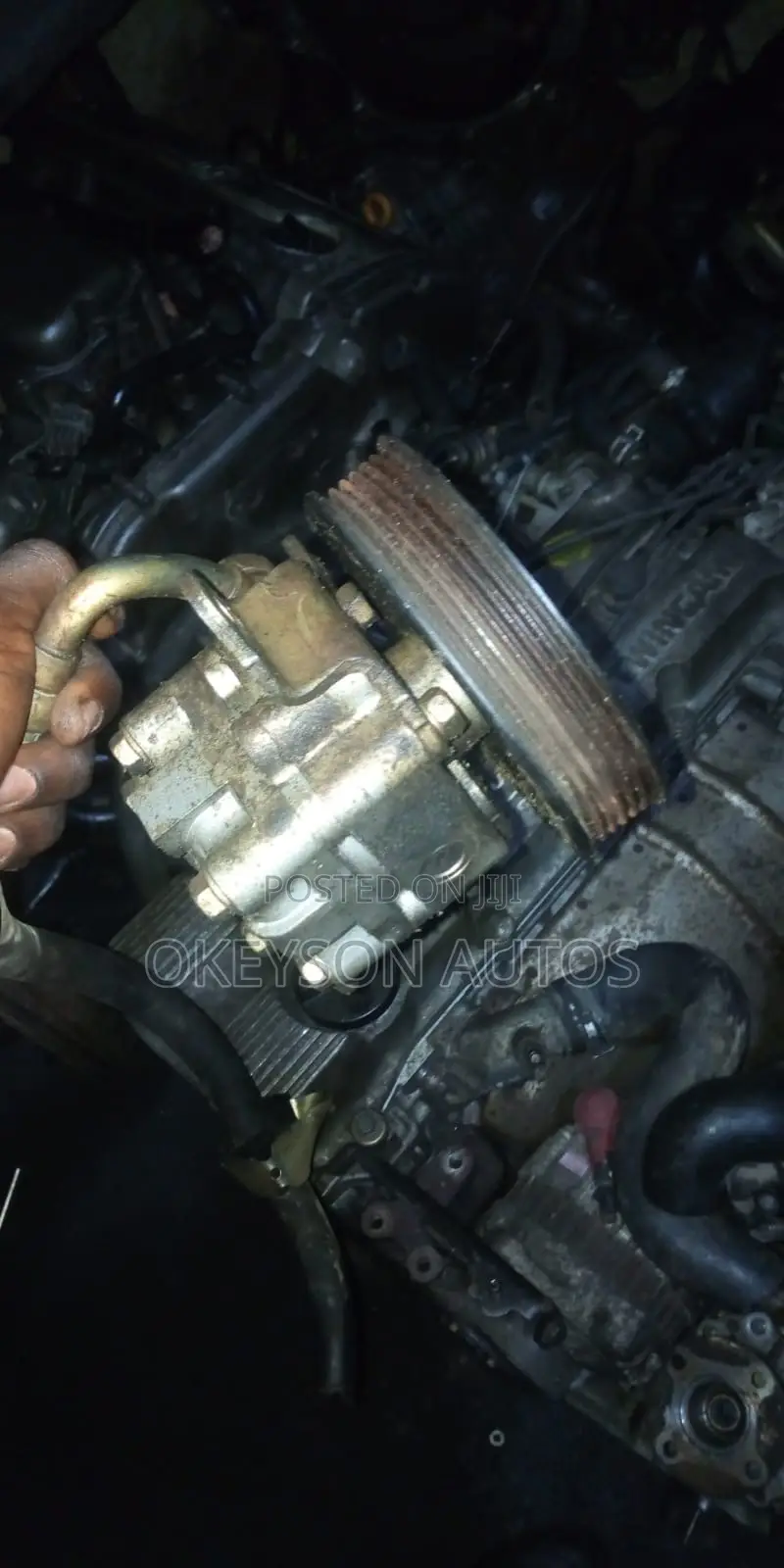 Power Steering Pump for Nissan Altima, Xtrail, Primera