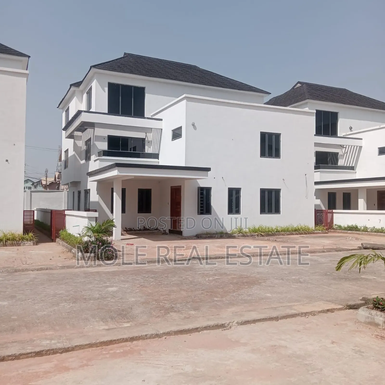 Furnished 6bdrm Duplex in Ikeja Gra for sale