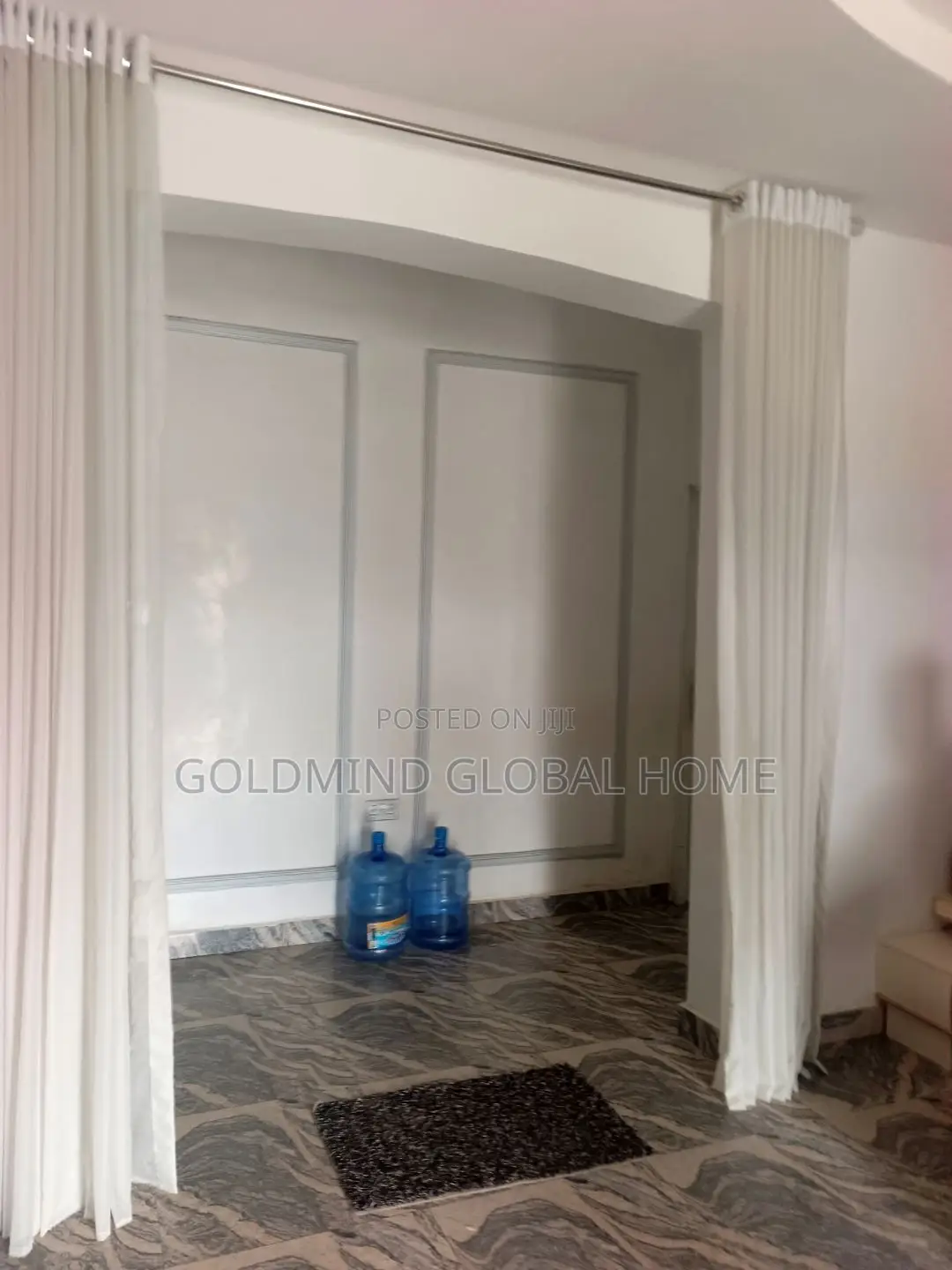 3bdrm Bungalow in Lugbe Aiport Road for sale