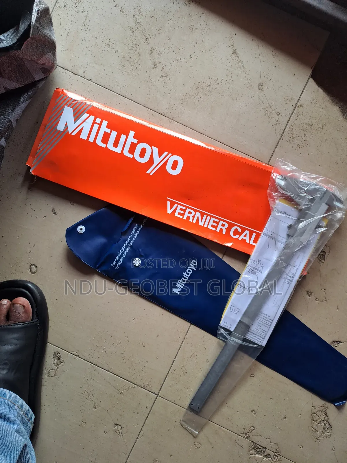 Mitutoyo Vernier Caliper (300mm)