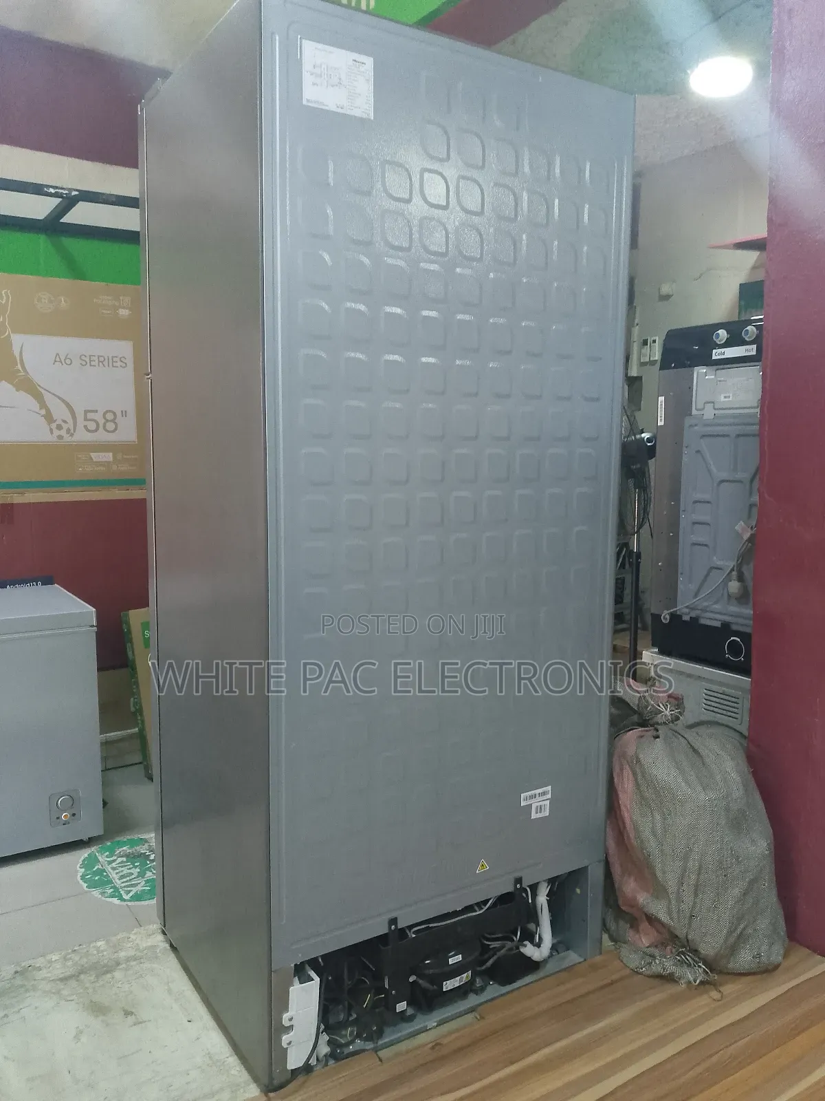 Hisense 535 L Big Size Twins Door Freezer / Fridge>Dispenser