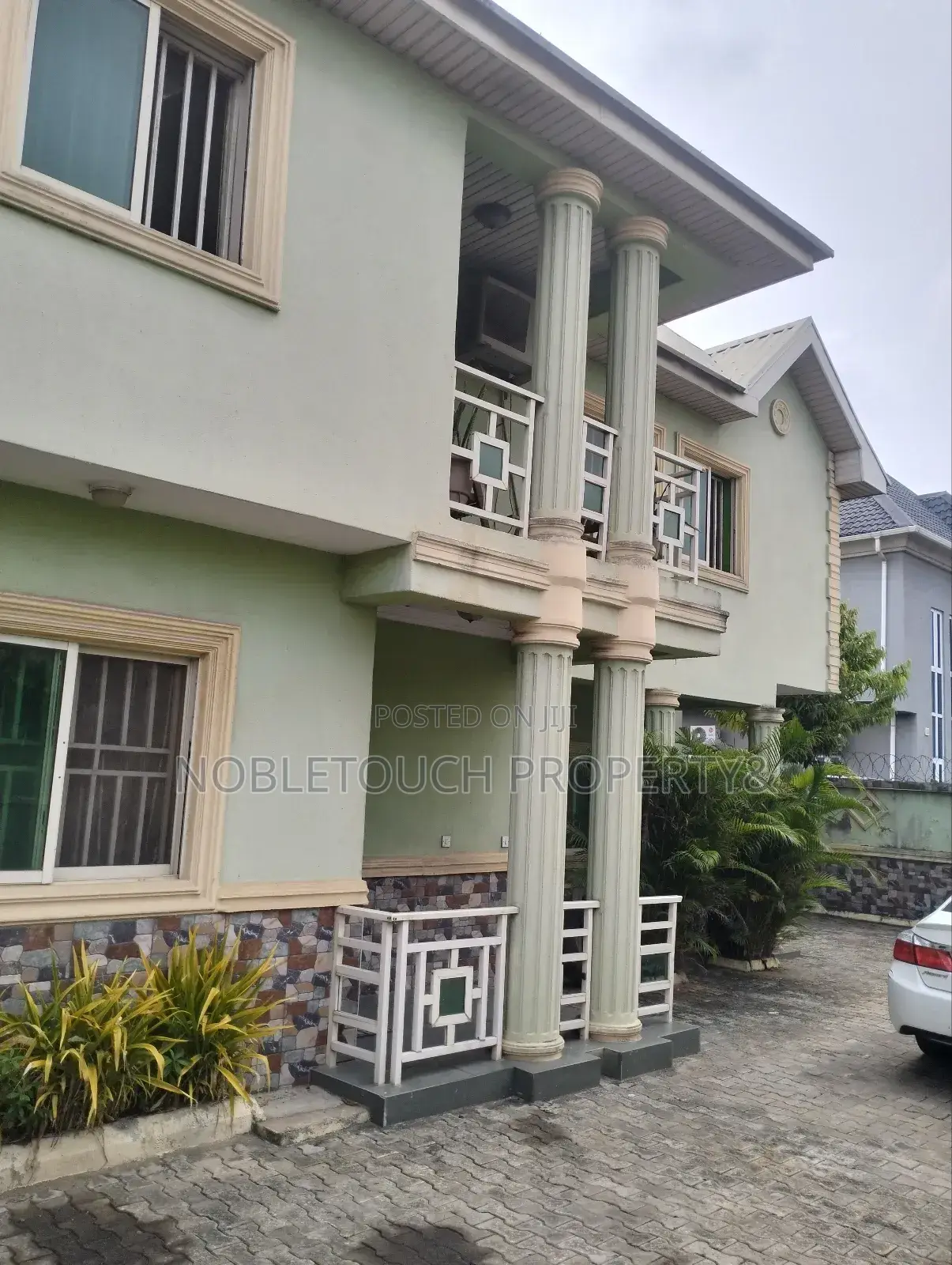 5bdrm Duplex in Ajao Estate Isolo for sale