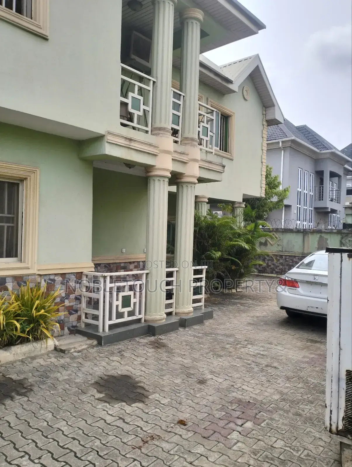 5bdrm Duplex in Ajao Estate Isolo for sale