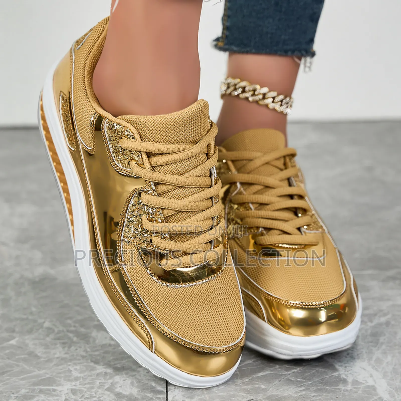 Ladies Glossy Leather Lace Up Sneakers