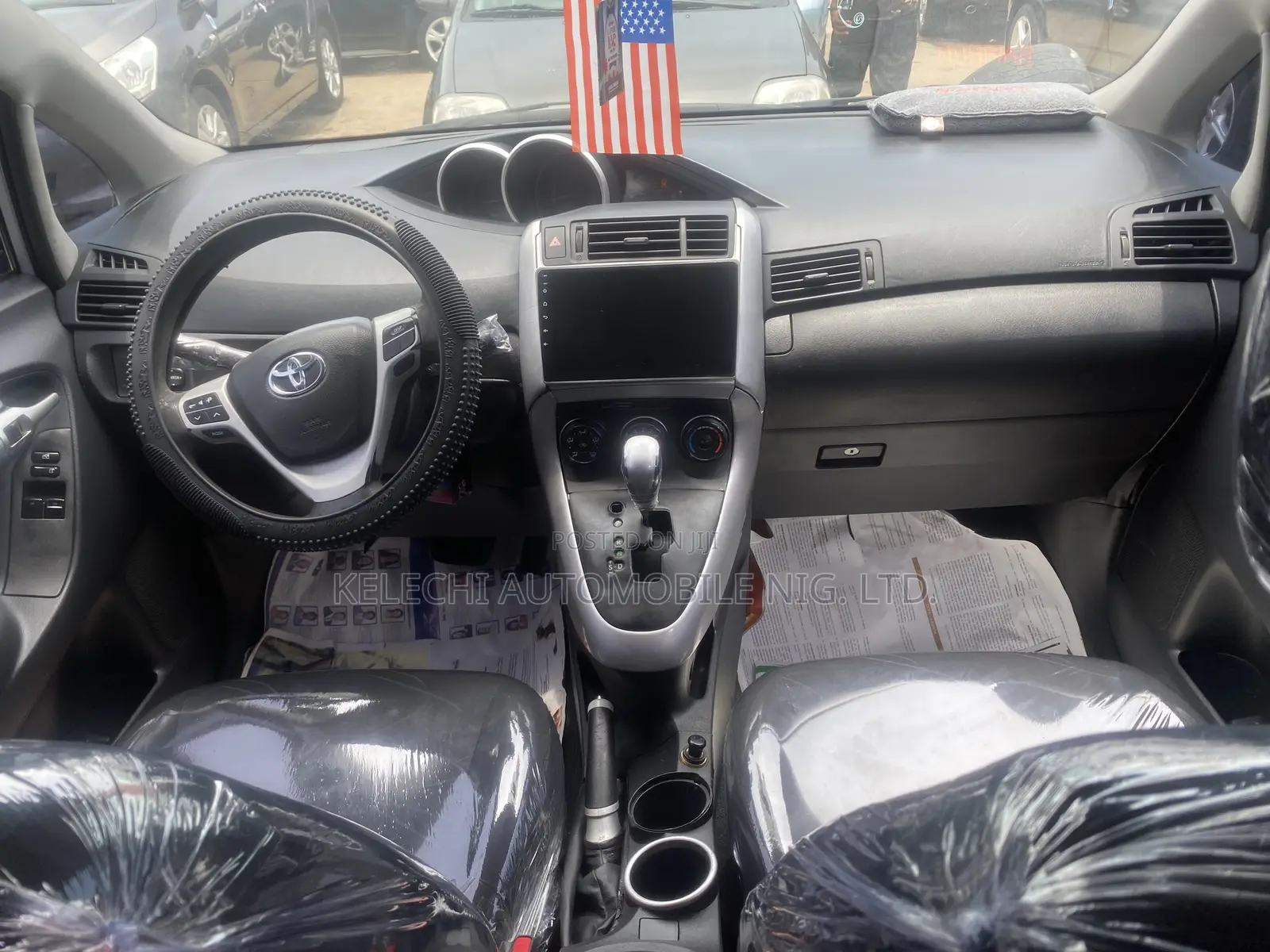 Toyota Verso 1.8 2013 Silver