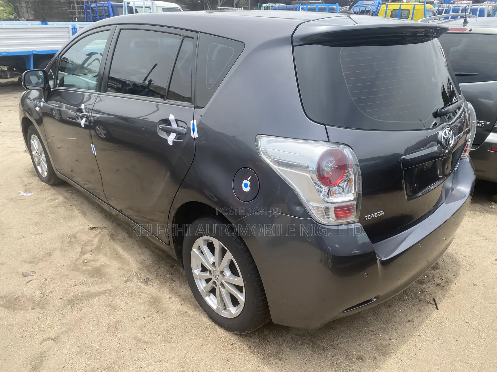 Toyota Verso 1.8 2013 Gray