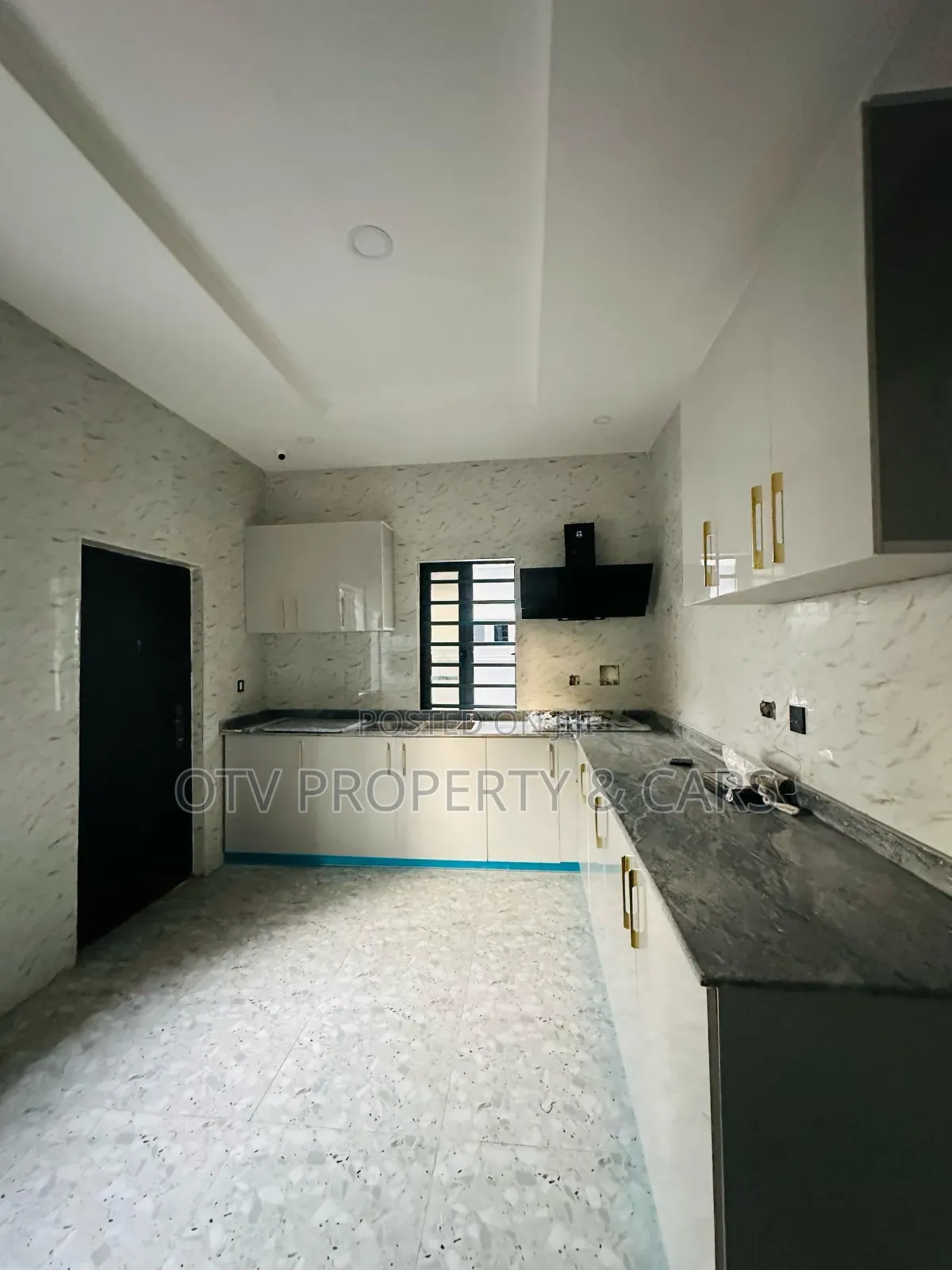 Furnished 4bdrm Duplex in Ikeja for sale