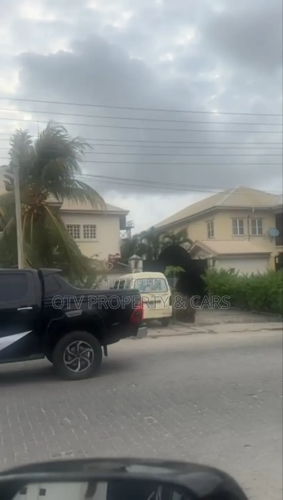 Furnished 6bdrm Duplex in Lekki Phase 1 for sale