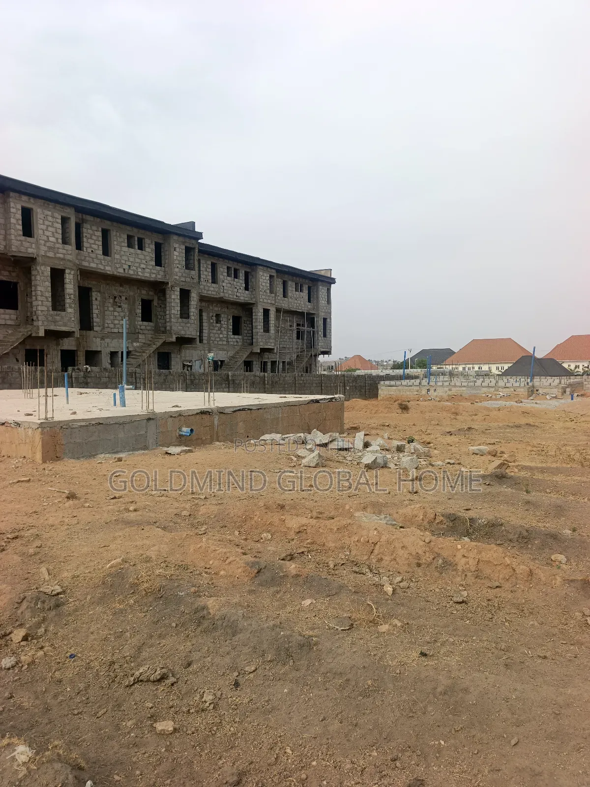 400sqm Estate Land to Build 4 Bedroom Duplex in Kuje