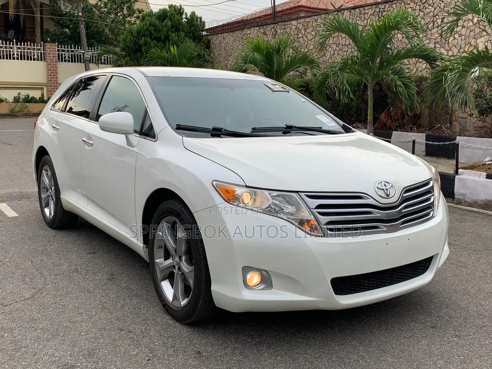 Toyota Venza V6 AWD 2010 White