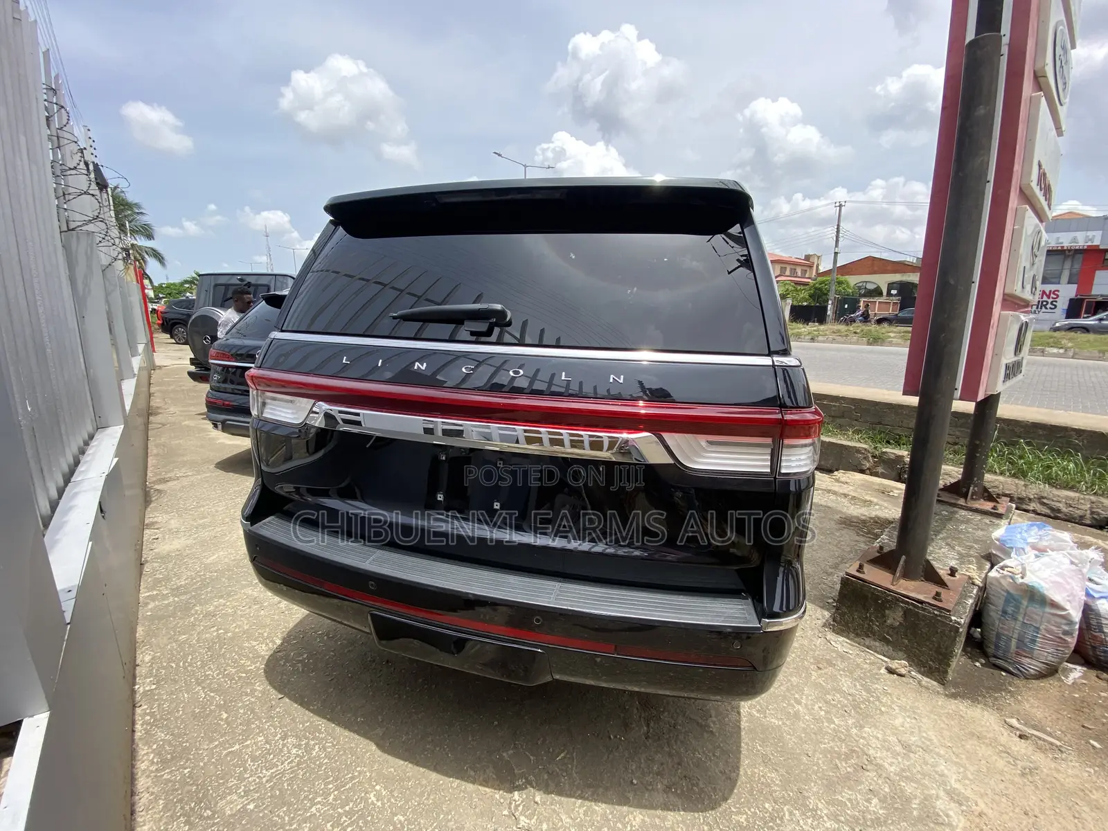Lincoln Navigator Black Label 2022 Black