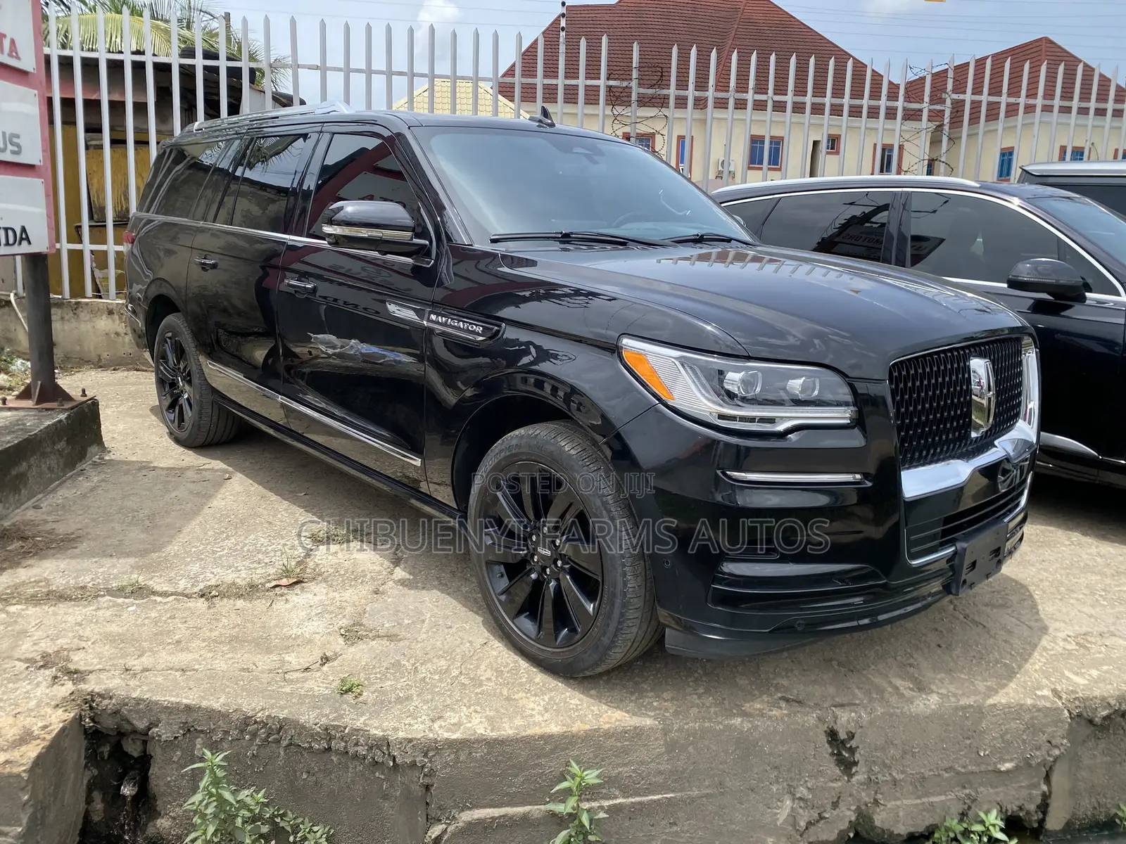 Lincoln Navigator Black Label 2022 Black