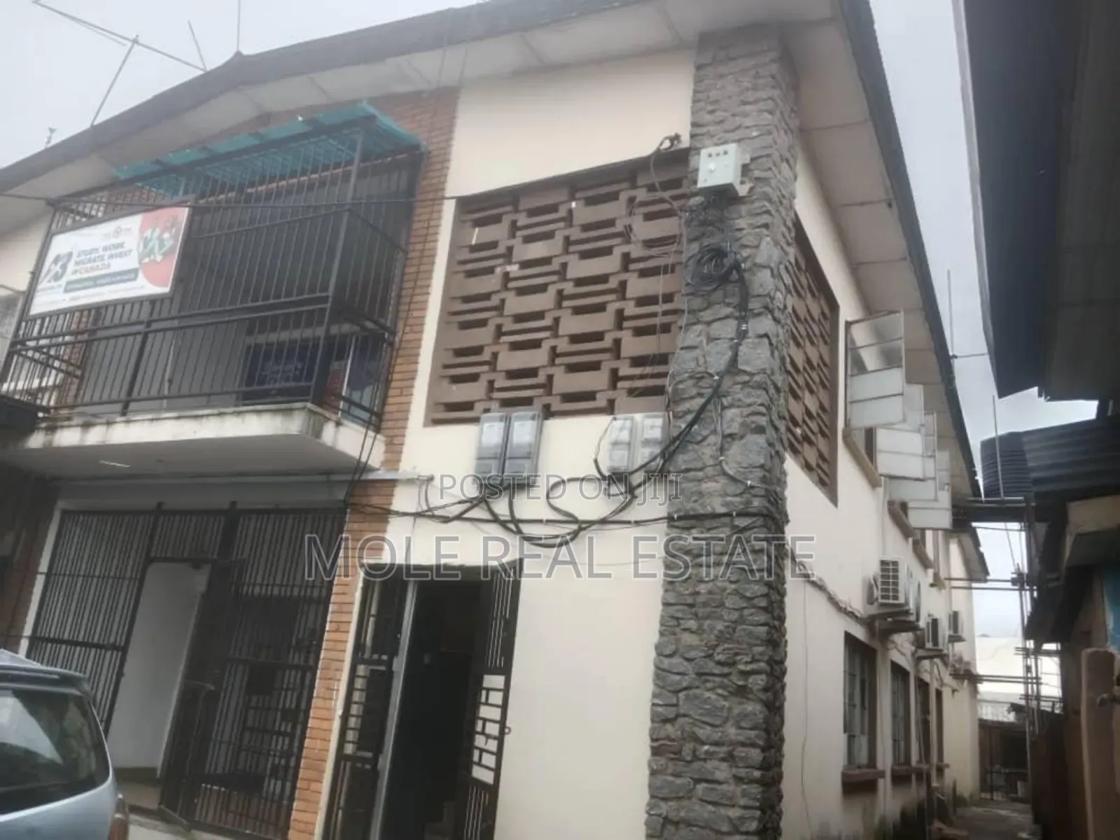 Furnished 3bdrm Apartment in Ikeja for sale