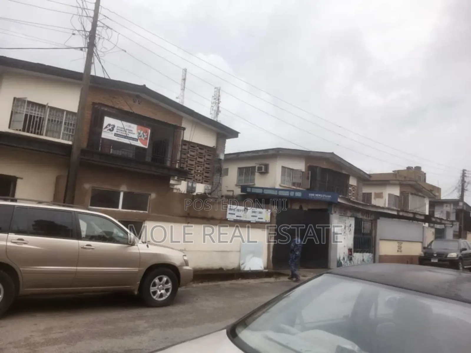 Furnished 3bdrm Apartment in Ikeja for sale