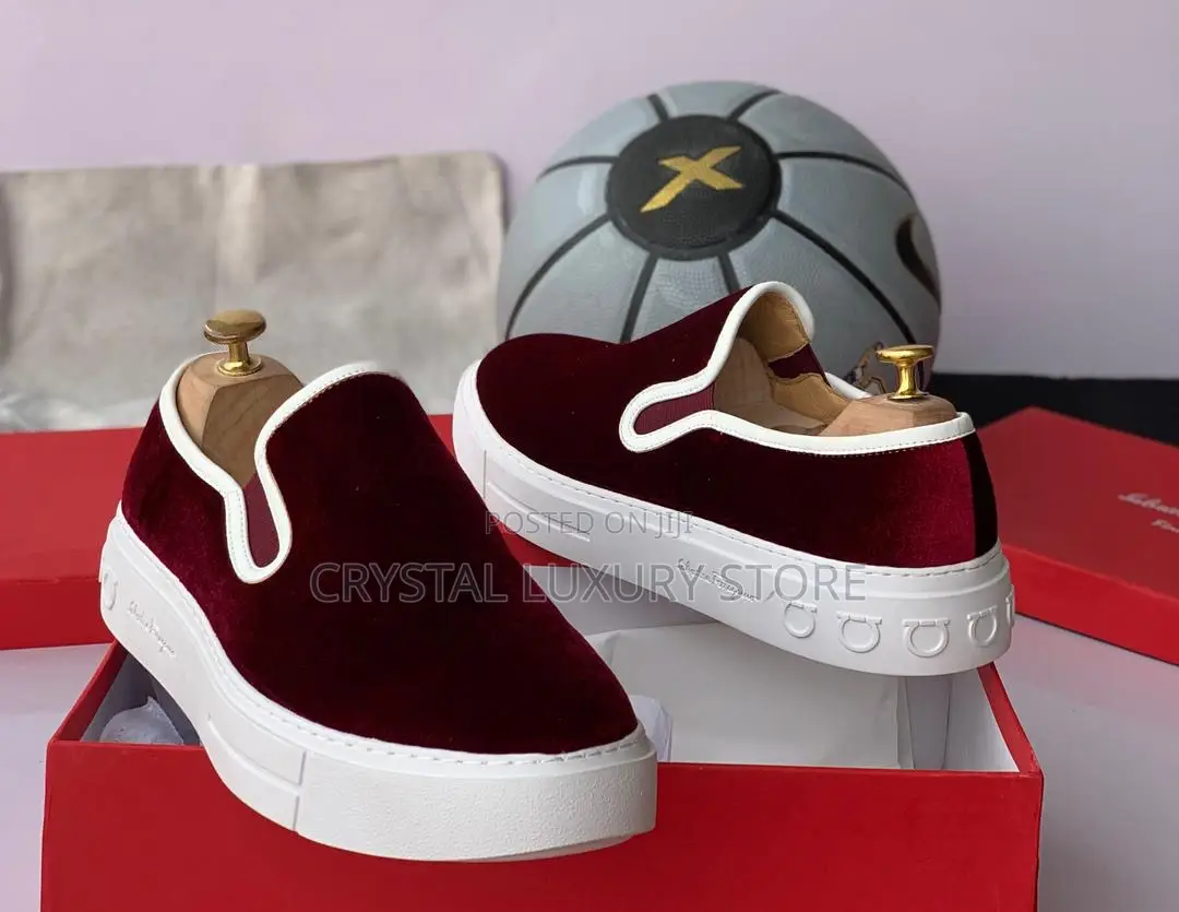 Salvatore Ferragamo Quality Luxury Men Sneakers