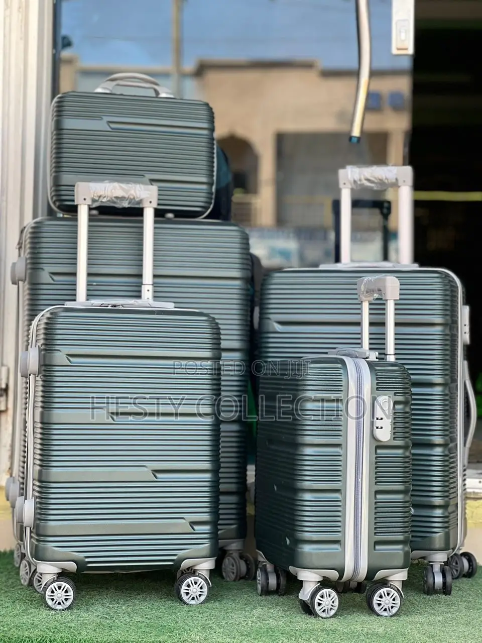 5pcs Luxury Plastic Luggage Boxes