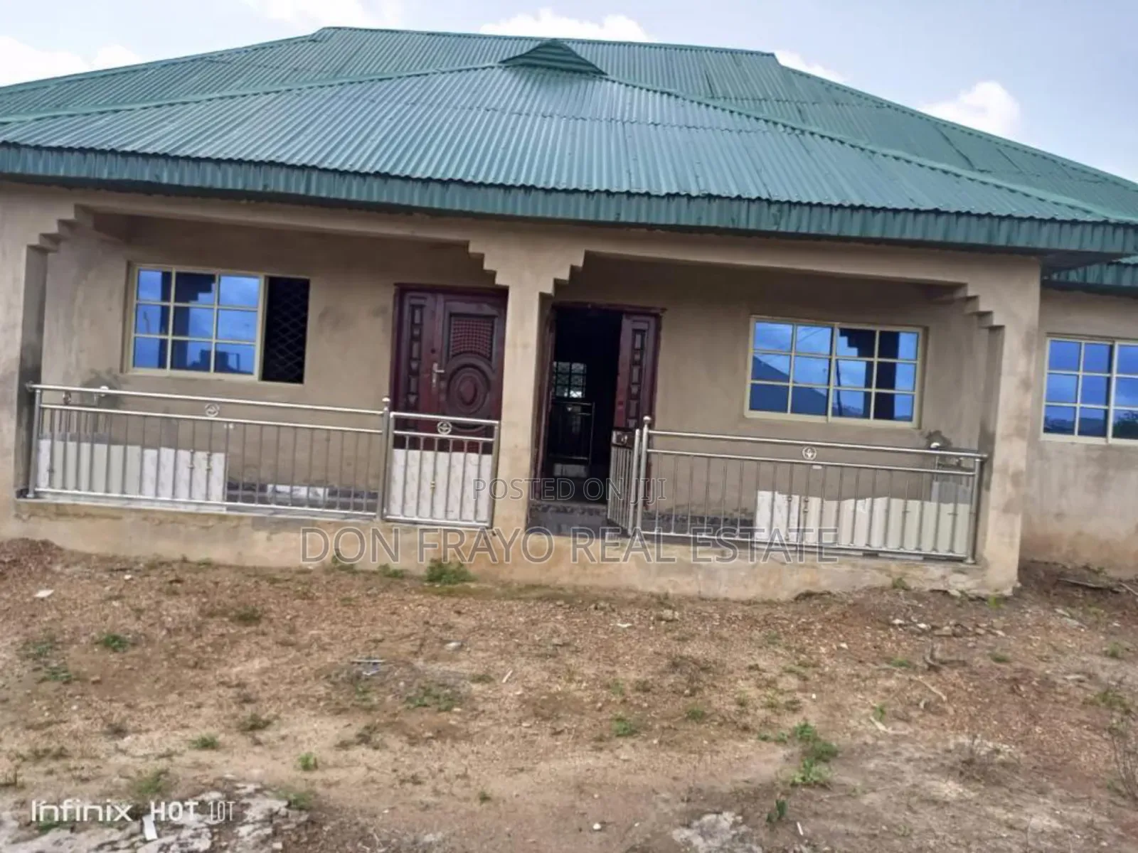 4bdrm Block of Flats in Bako Bus Stop, Apata for sale
