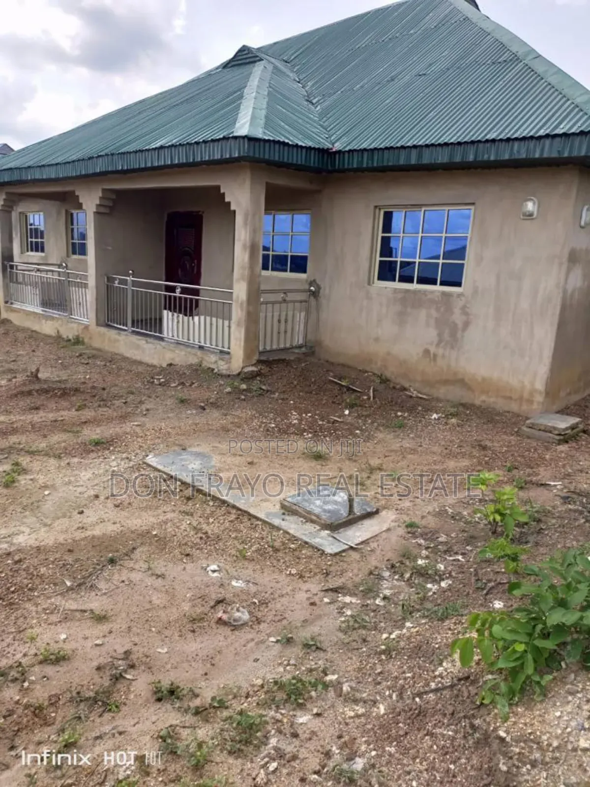 4bdrm Block of Flats in Bako Bus Stop, Apata for sale
