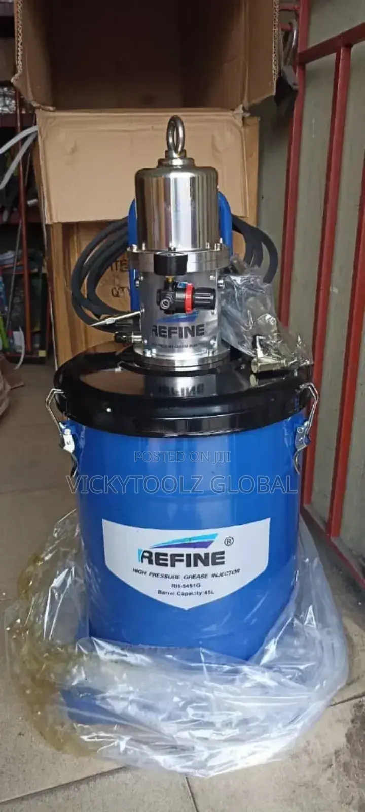 Grease Injector