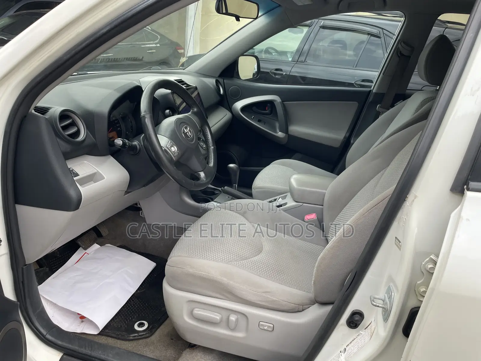 Toyota RAV4 Limited V6 4x4 2008 White