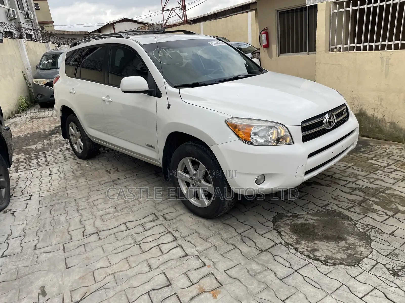 Toyota RAV4 Limited V6 4x4 2008 White