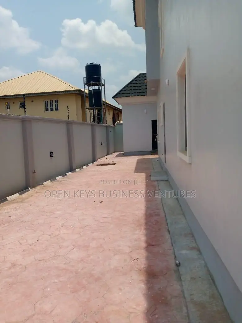 Furnished 4bdrm Duplex in Bovas, Oluyole Estate for sale