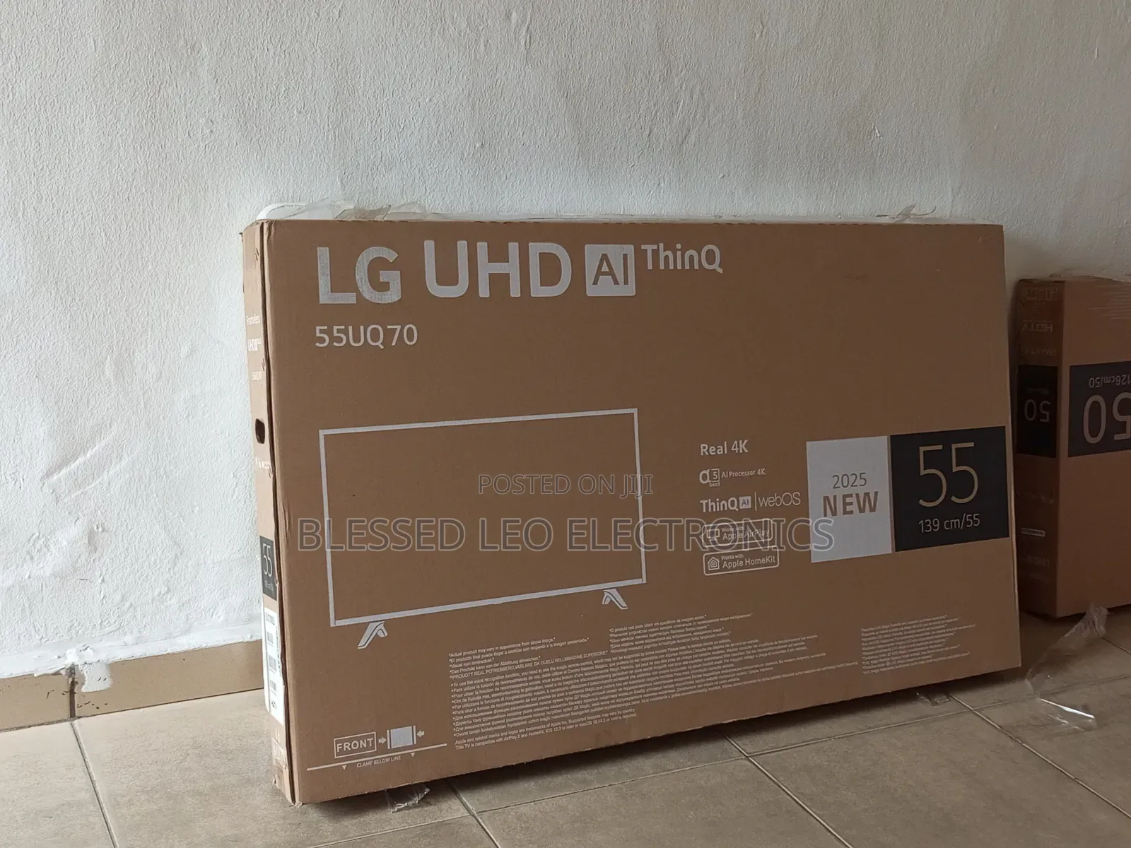 55 Inches With Inbuld Bluetooth Netflix Wifi Facebook Googl