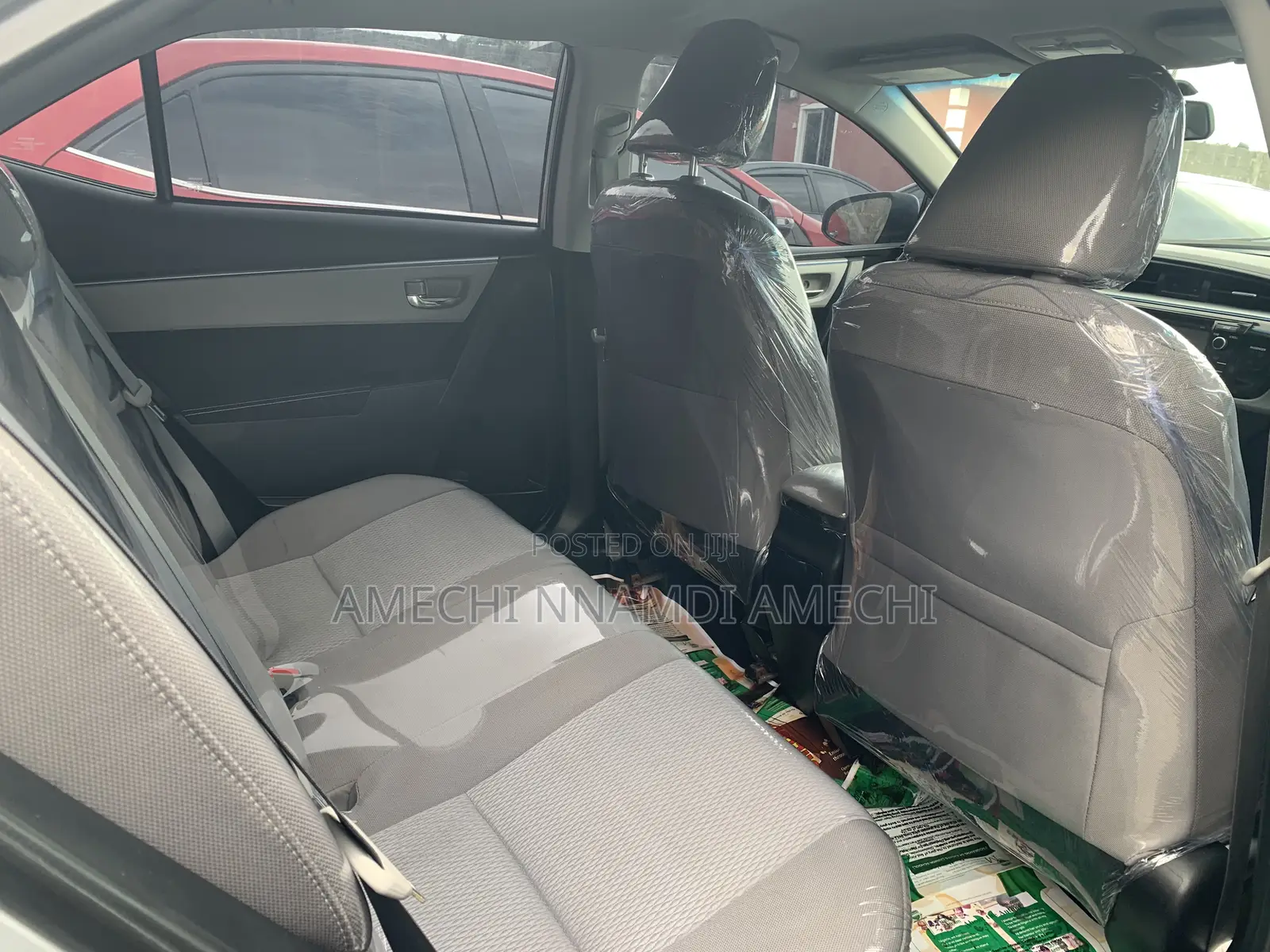 Toyota Corolla LE 4dr Sedan (1.8L 4cyl CVT) 2015 Silver