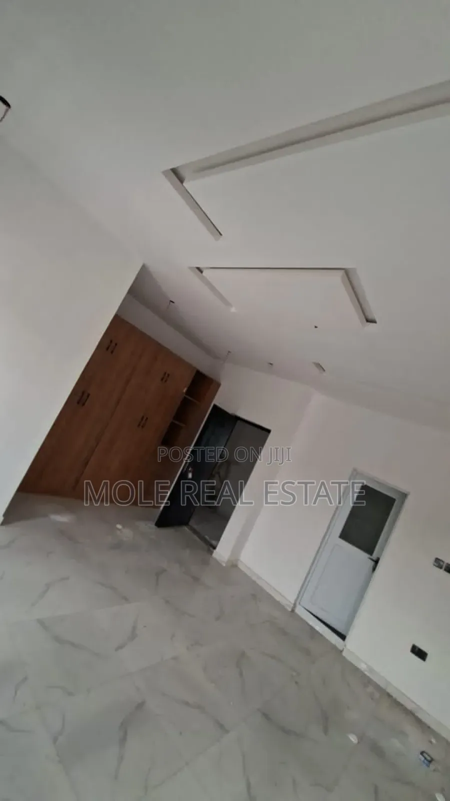 3bdrm Bungalow in 500, Obafemi-Owode for sale
