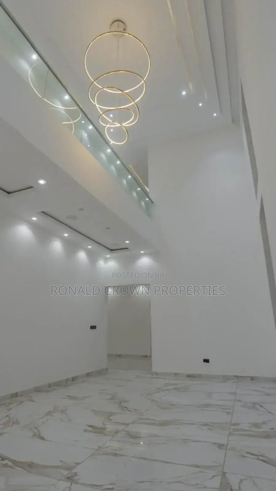 5bdrm Duplex in Lekki Phase 1 for sale