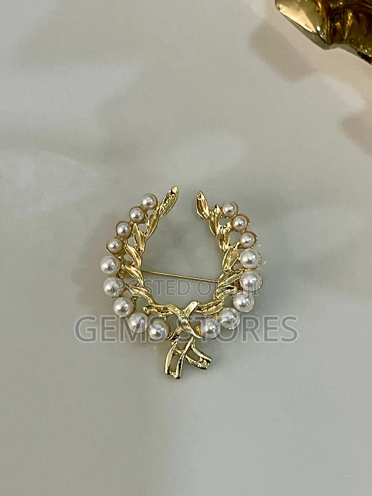 Sophisticated Statement Brooches for Women