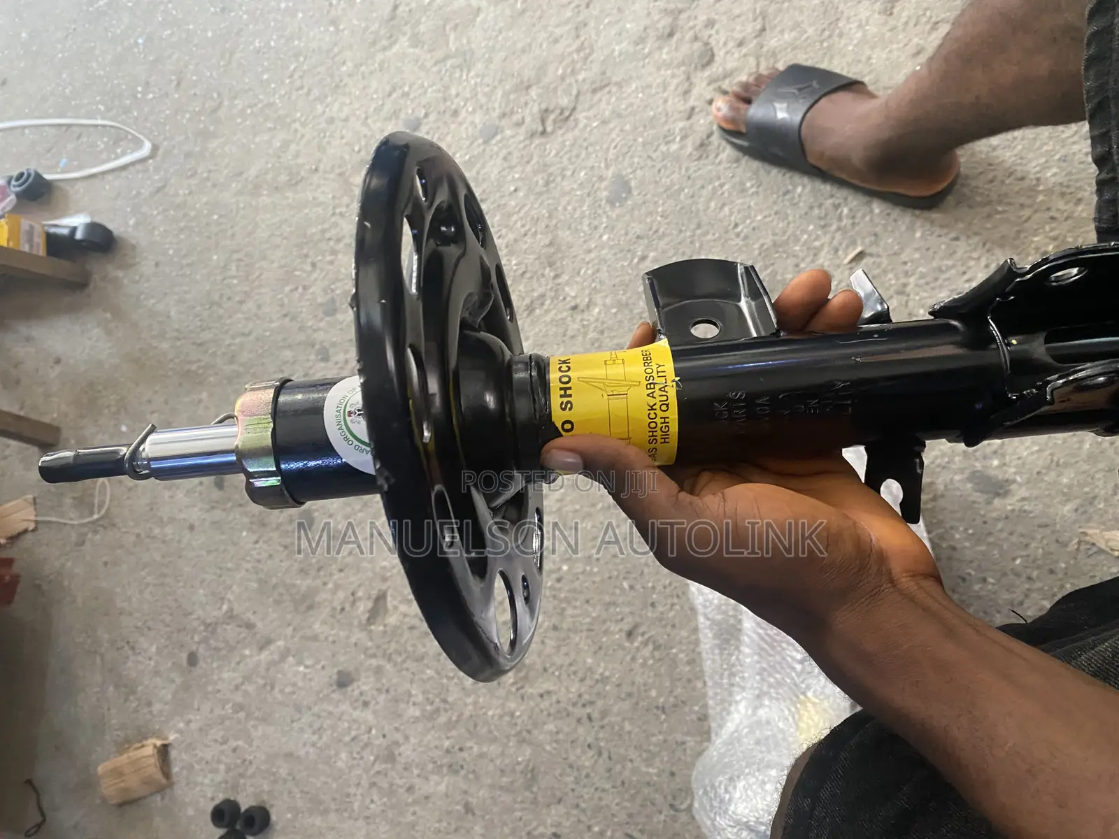 Front Shock Murano,Fx35,Pathfinder,010-017