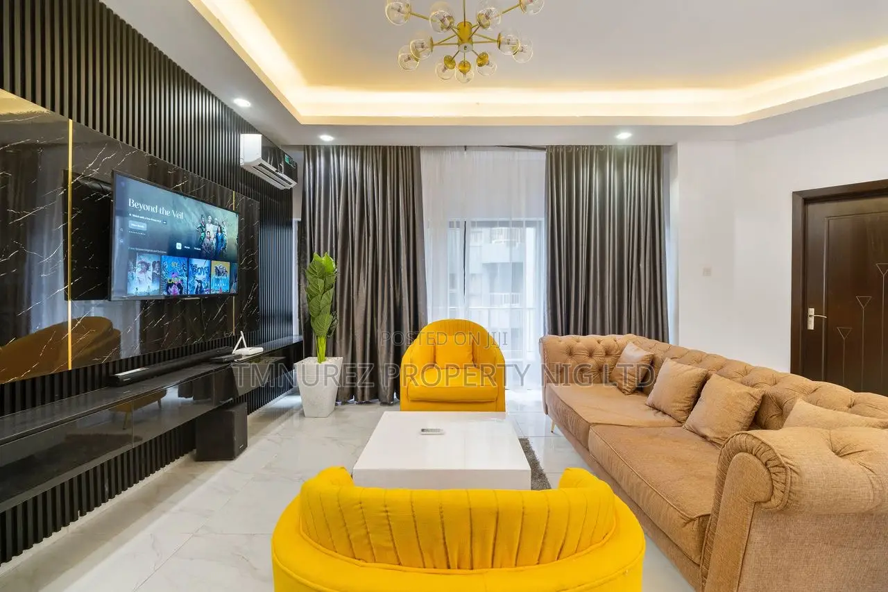 Furnished 3bdrm Apartment in Lekki Phase1 for rent
