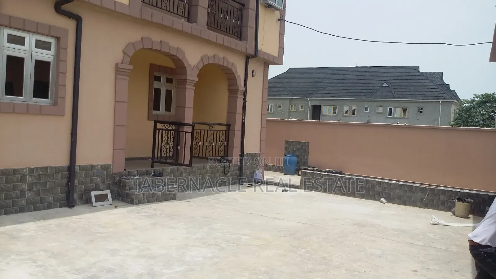 3bdrm Apartment in Greenleaf Estate, Ebute for rent