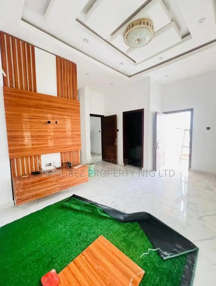5bdrm Duplex in Adeniji Jones, Ikeja for sale
