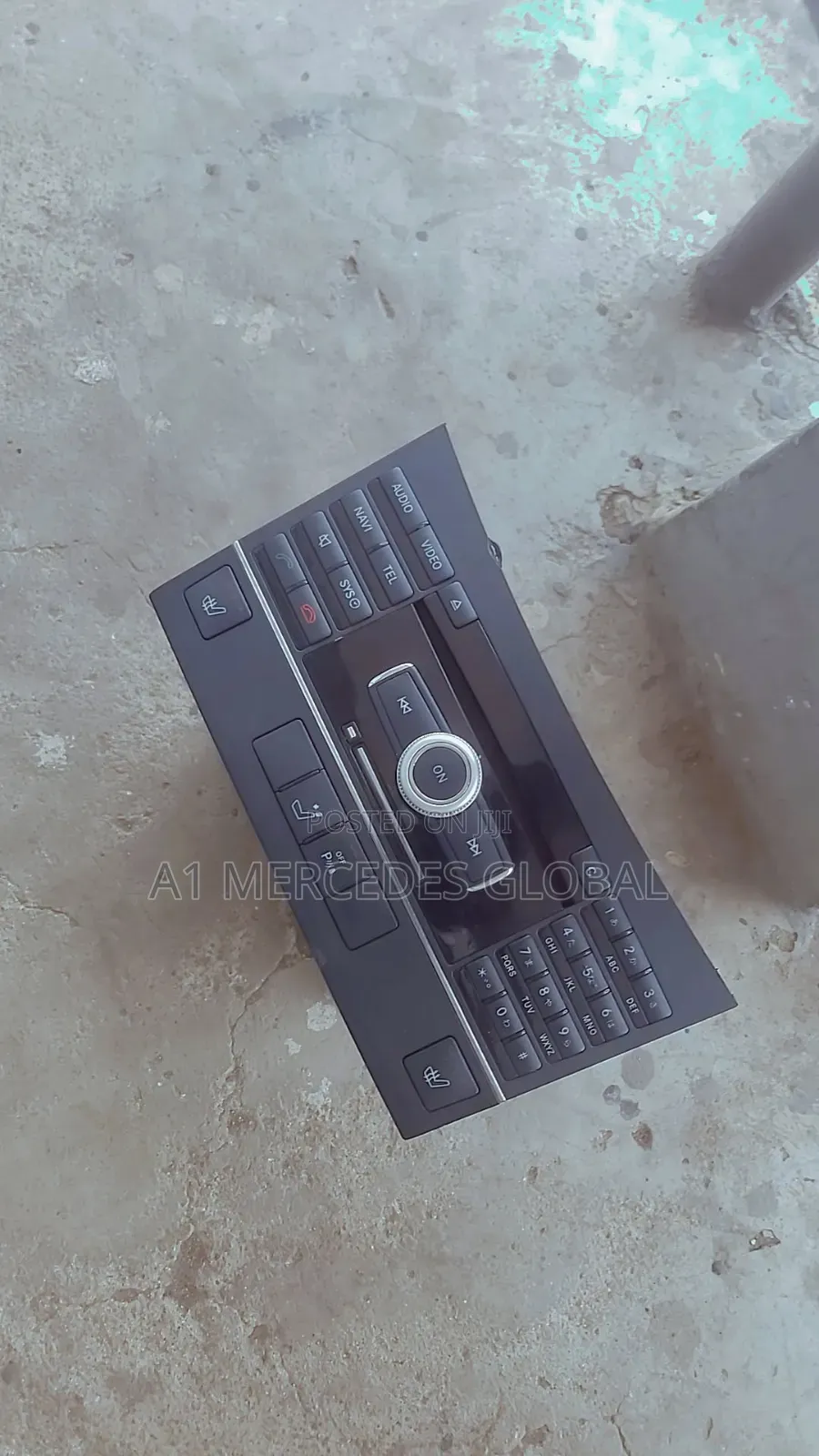 Mercedes-Benz E350 W212 Radio