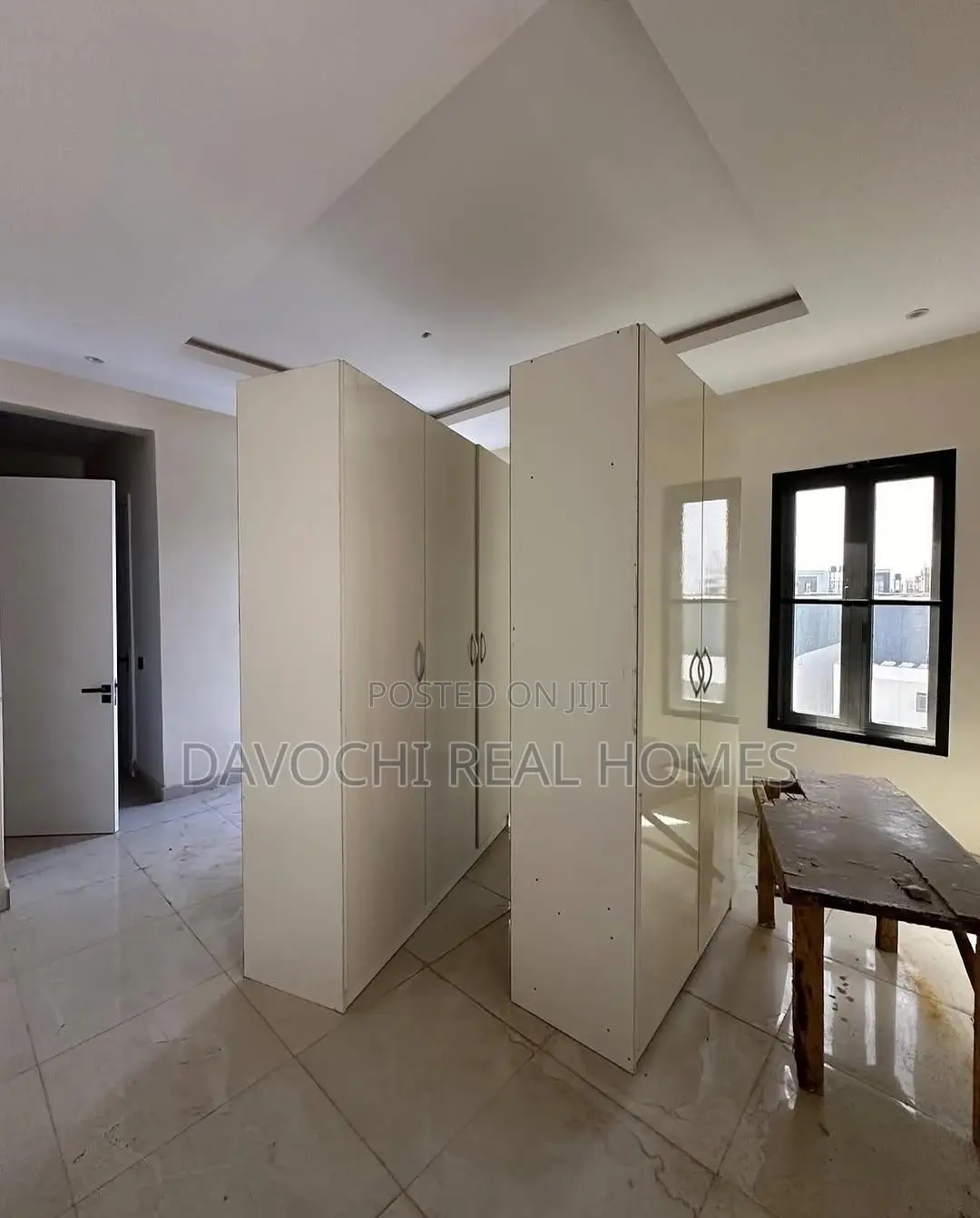 3bdrm Apartment in Ikate, Lekki for rent