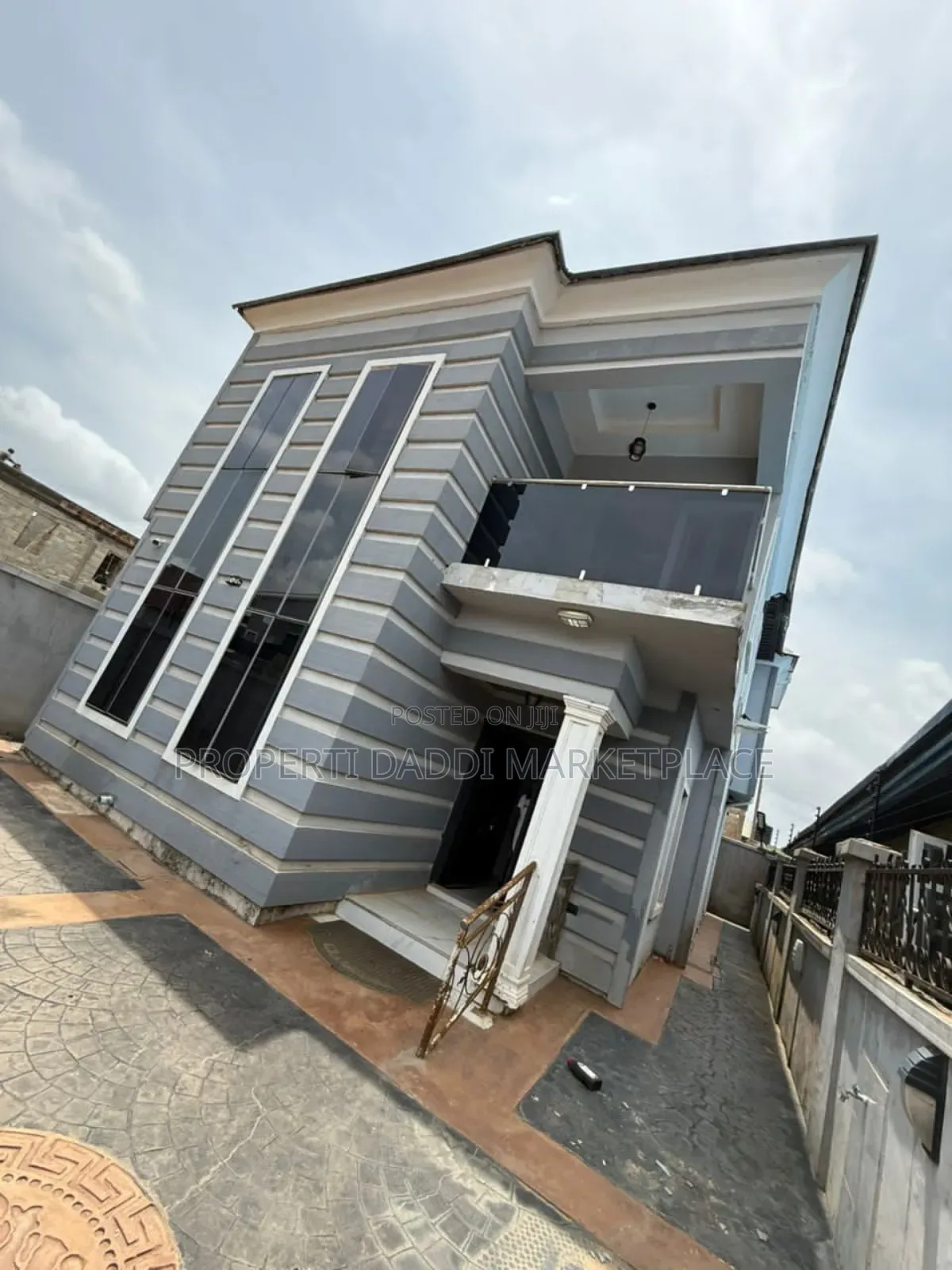 3bdrm Duplex in New Estate, Ayobo for rent