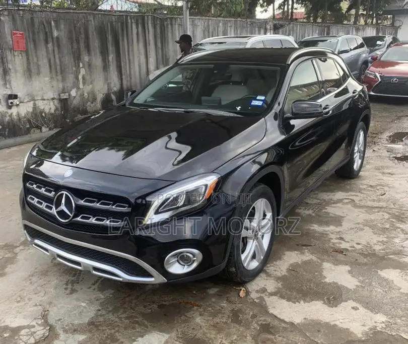 Mercedes-Benz GLA 250 2018 Black