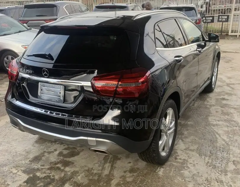 Mercedes-Benz GLA 250 2018 Black