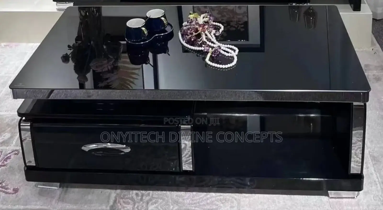 Imported Centre Table With Glass Top
