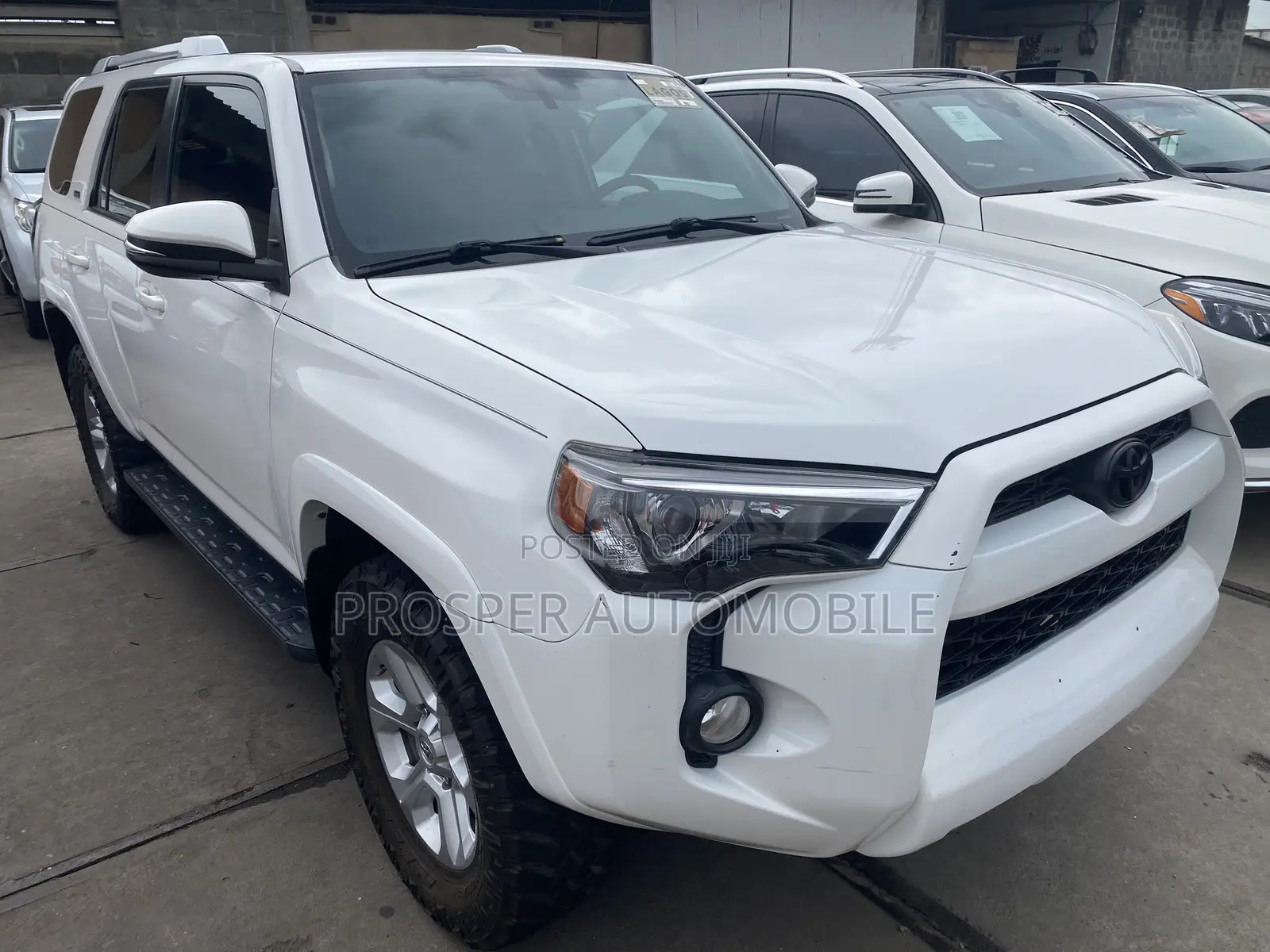 Toyota 4-Runner SR5 4x4 Premium 2018 White