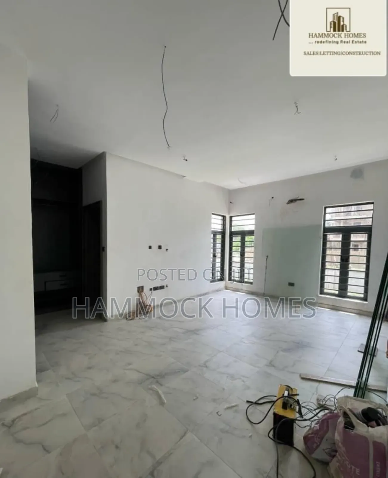 4bdrm Duplex in New Bodija Estate for sale