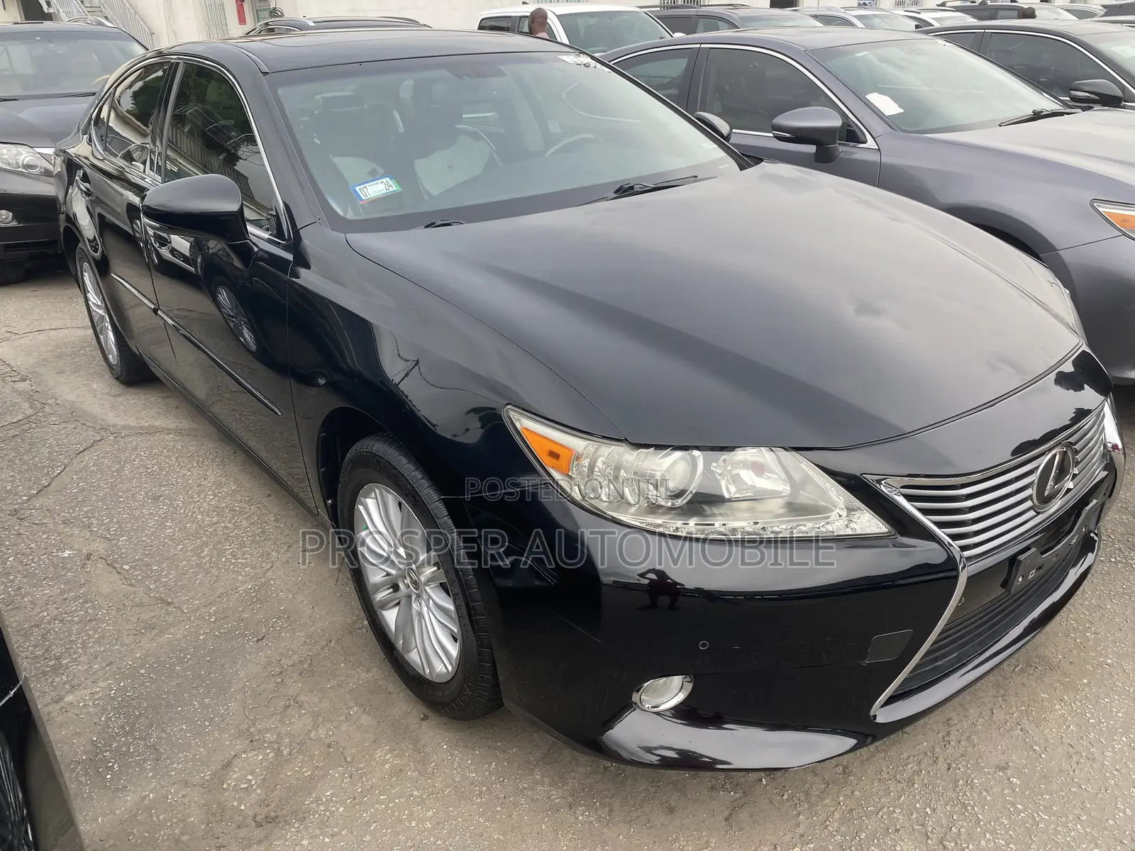 Lexus ES 350 FWD 2014 Black