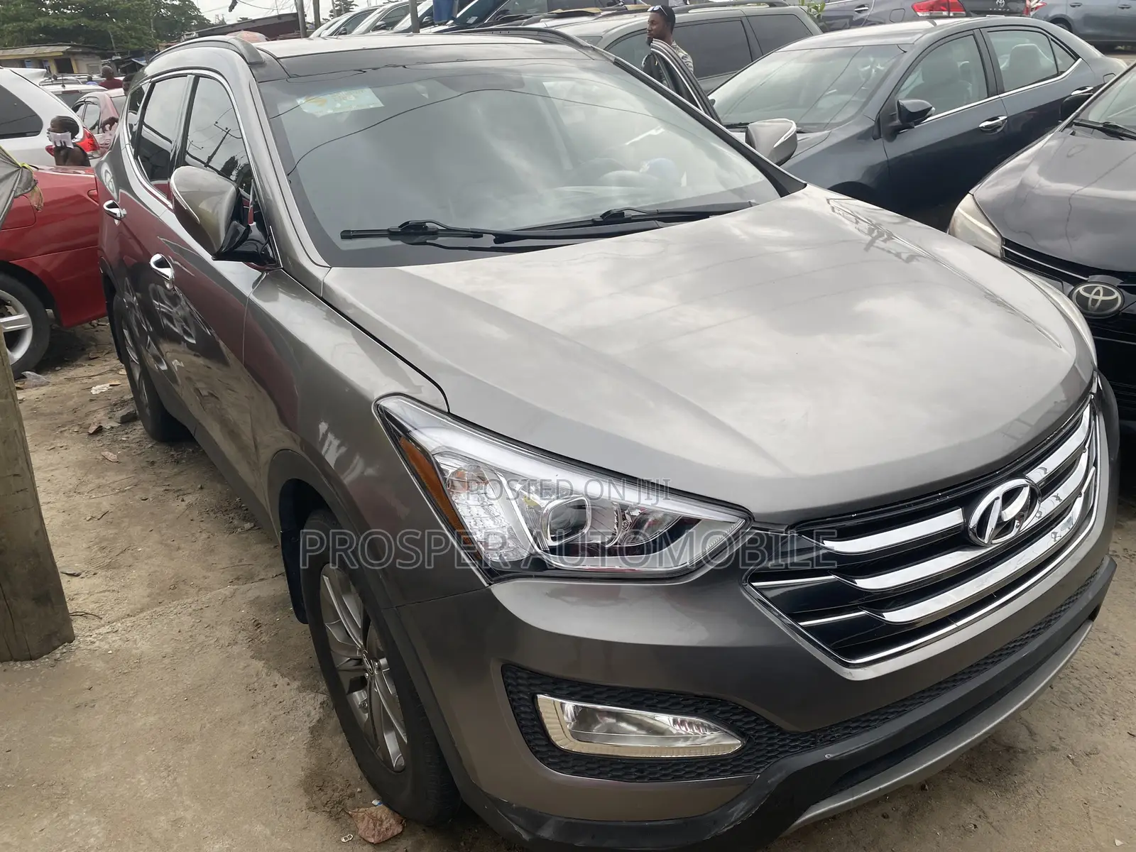 Hyundai Santa Fe GLS 4dr SUV (3.3L 6cyl 6A) 2014 Gray
