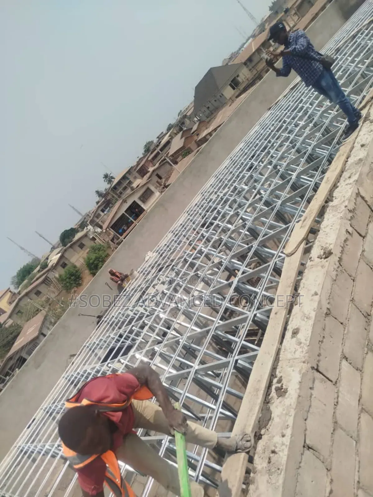 Experienced Low Bed Roofers In Lagos