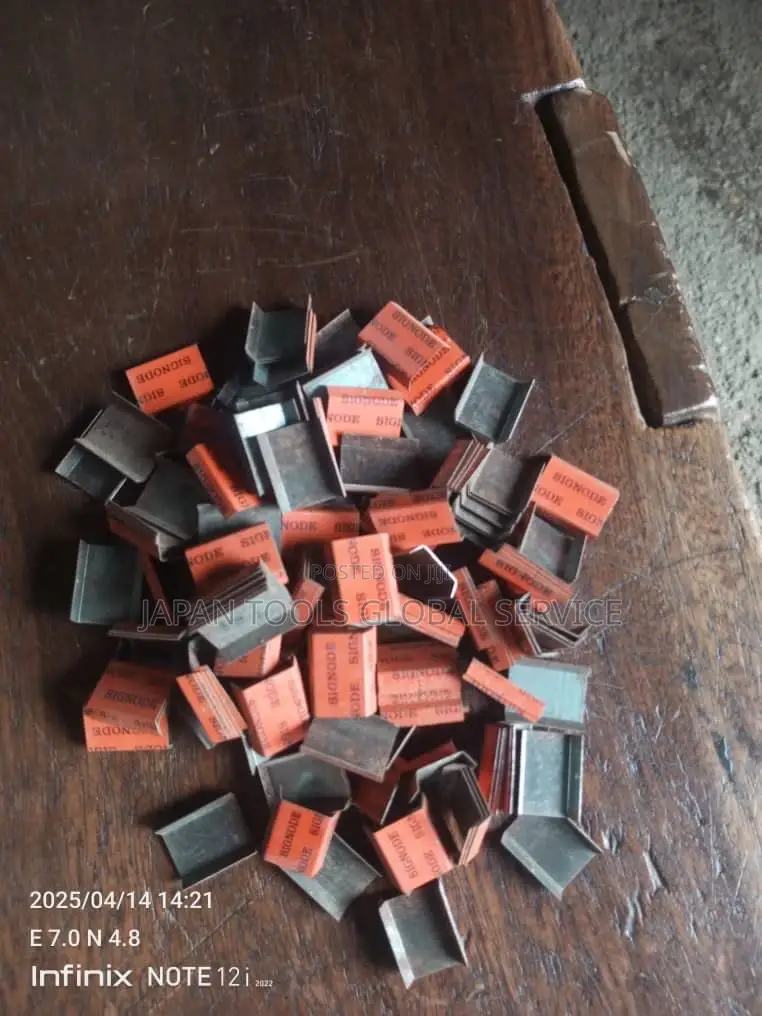 Metal Strapping Clips 1/2”