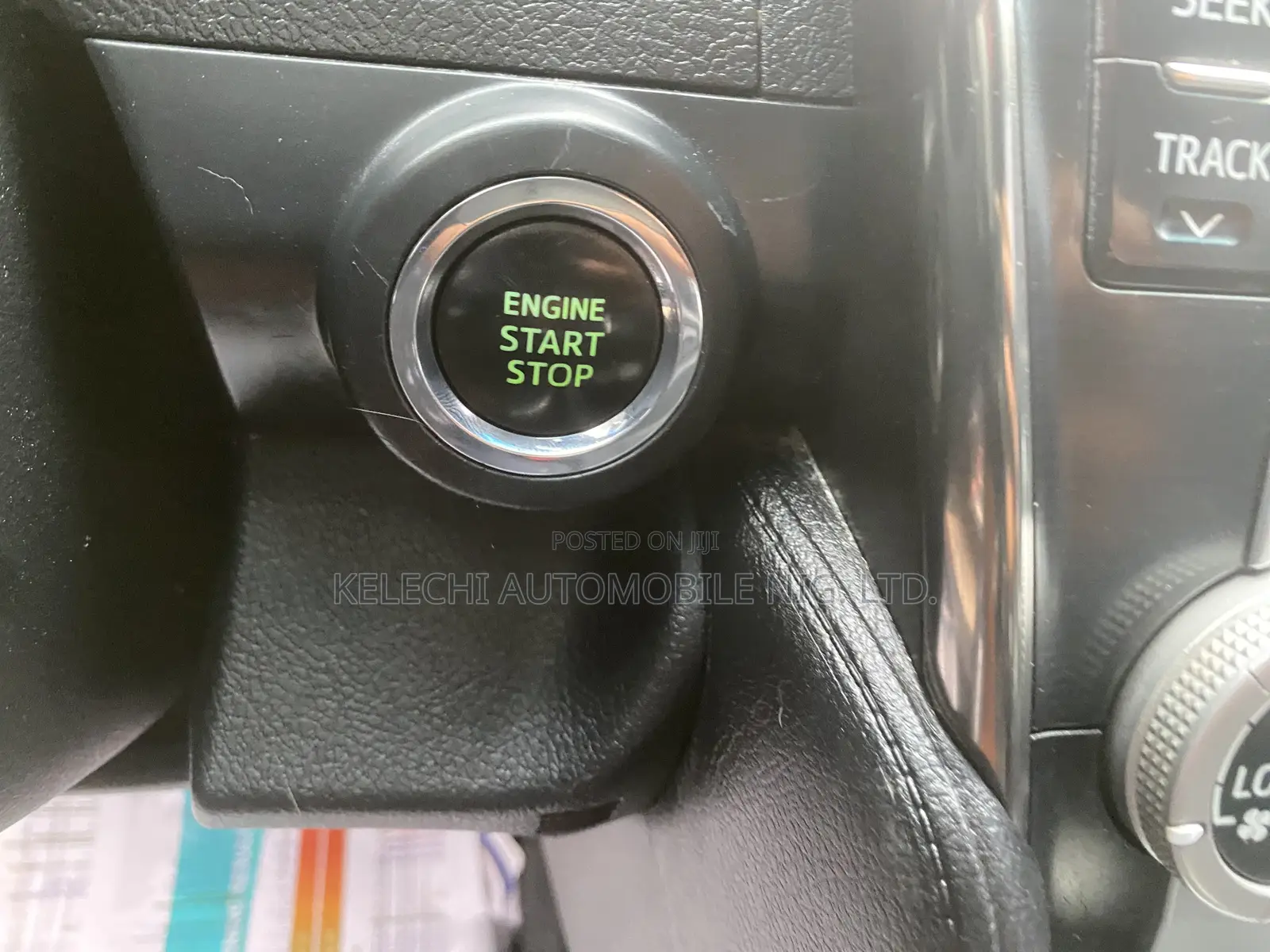 Toyota Camry SE 4dr Sedan (2.5L 4cyl 6A) 2013 Red