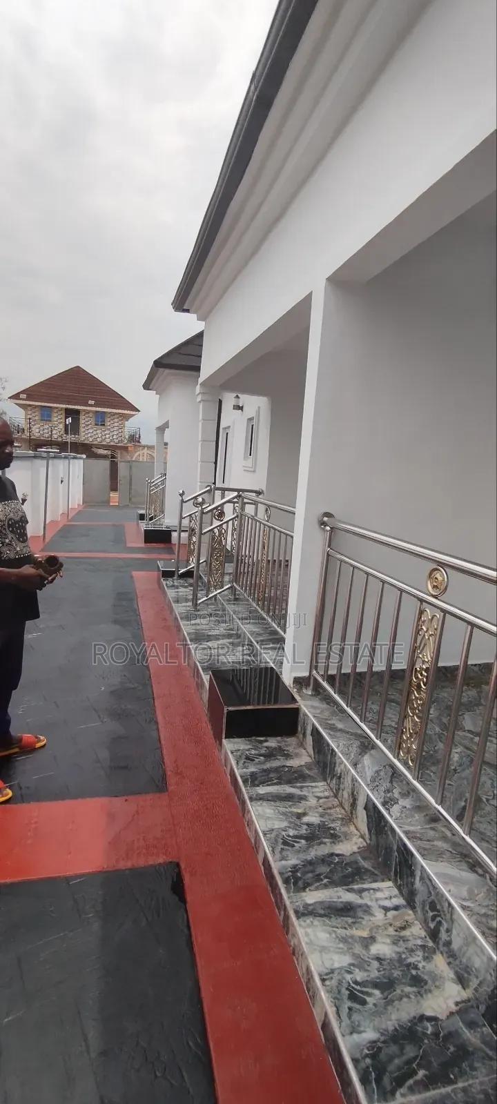 2bdrm Block of Flats in Royaltor Real Estate Benin City for sale